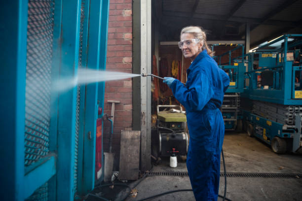Best Concrete Pressure Washing  in Athens, OH